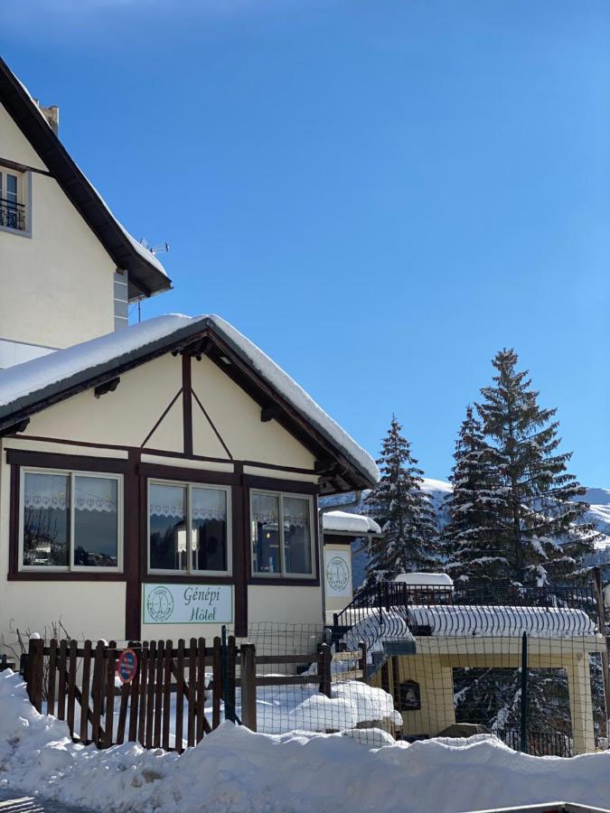 Hotel Genepi بيويل المظهر الخارجي الصورة