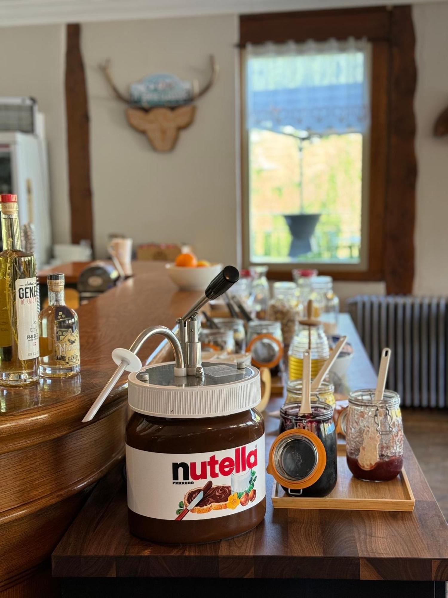 Hotel Genepi بيويل المظهر الخارجي الصورة